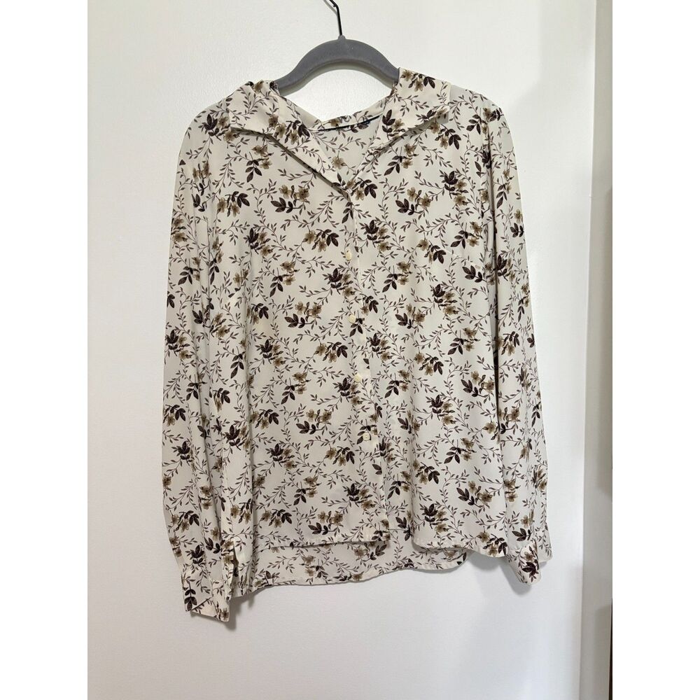 Vintage Style Floral Button Blouse Cream Cottagecore Soft Grunge Top Grandmacore